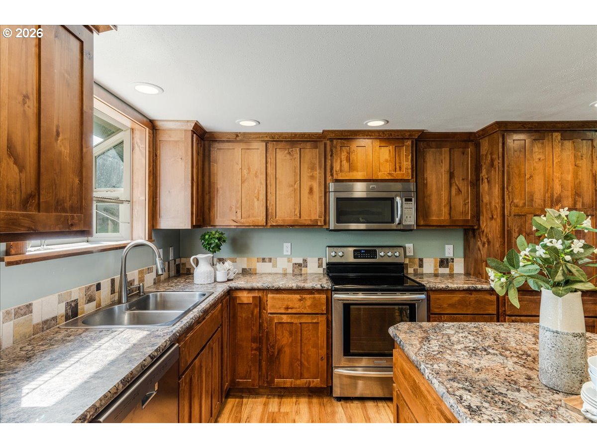 35000 Southeast Colorado Road Sandy, OR 97055 - Photo 10 of 48