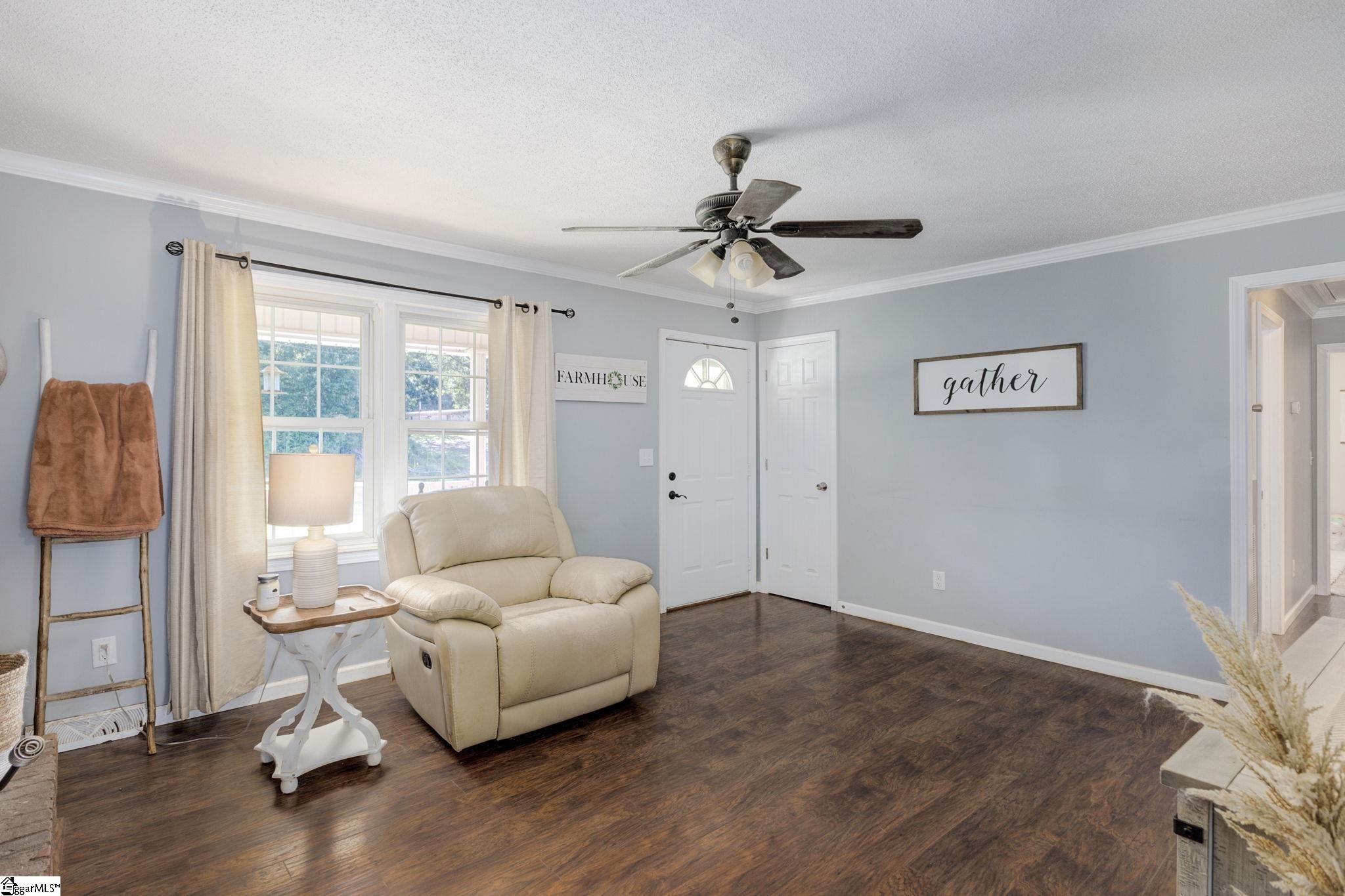 215 Stephens Road Pickens, SC 29671 - Photo 5 of 20