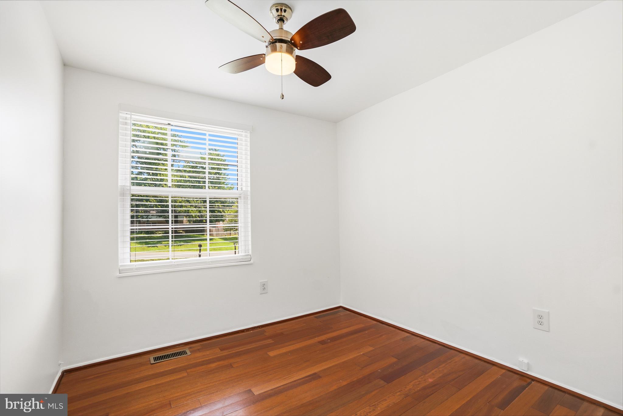 15304 Good Hope Road Silver Spring, MD 20905 - Photo 11 of 32 Bedroom 2