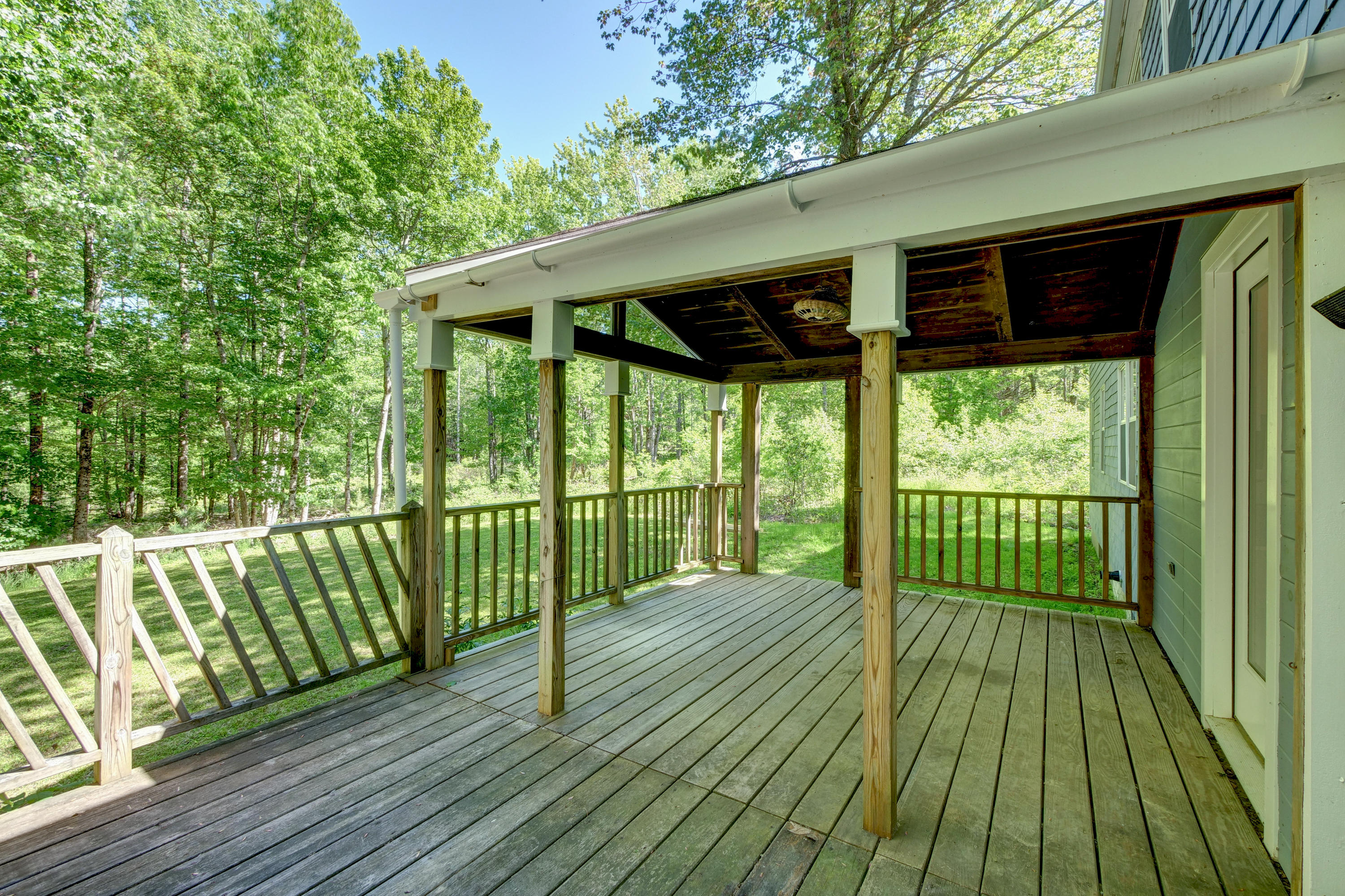 23 Ripples Road Mount Desert, ME 04660 - Photo 25 of 31 Covered Porch/Deck