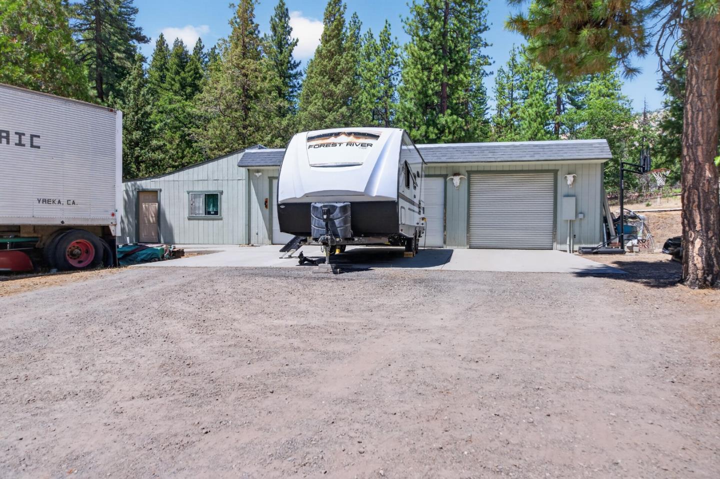 695-075 Gold Run Road Susanville, CA 96130 - Photo 26 of 30 Gallery Image 26