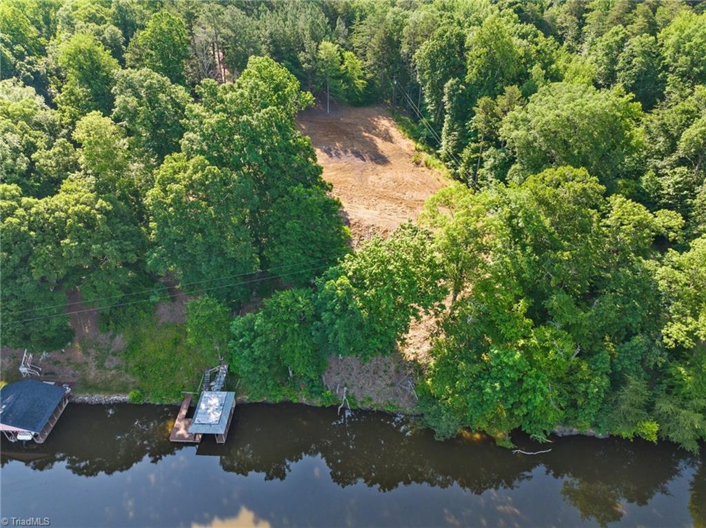 8 Lake Shore Road Semora, NC 27343 - Photo 6 of 13 Gallery Image 6