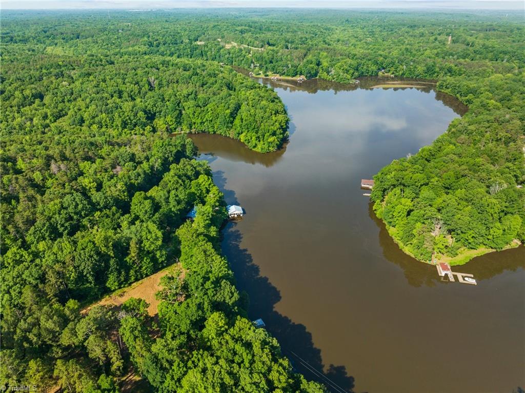 8 Lake Shore Road Semora, NC 27343 - Photo 9 of 13 Gallery Image 9
