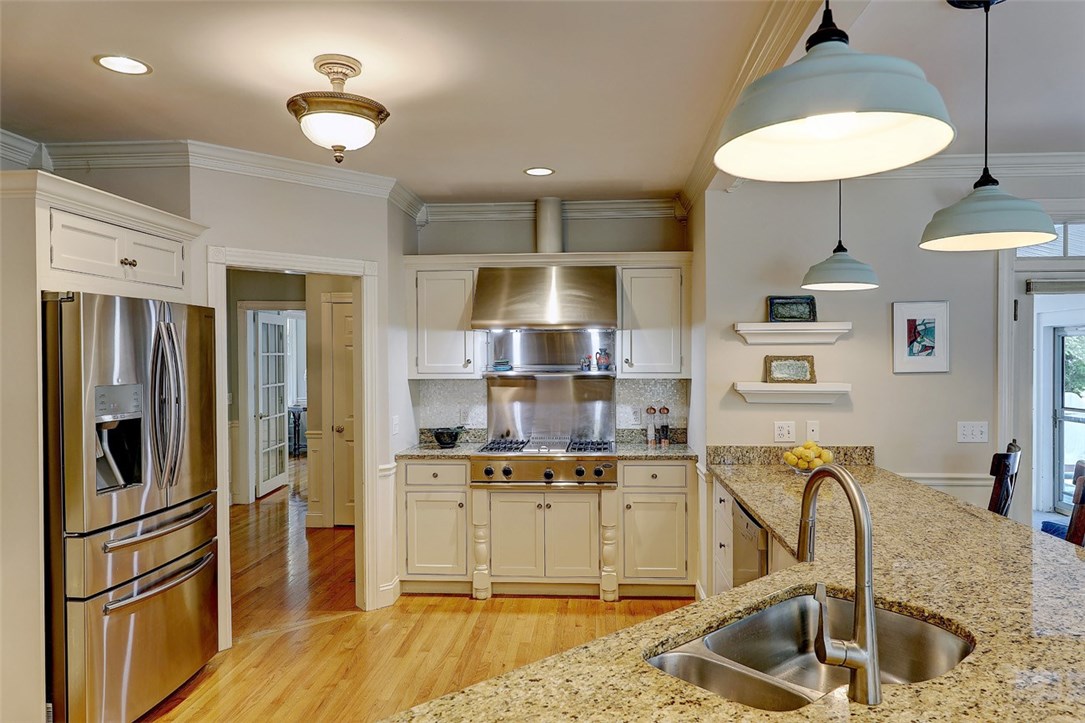 40 Chapin Road Barrington, RI 02806 - Photo 13 of 43 Gallery Image 13