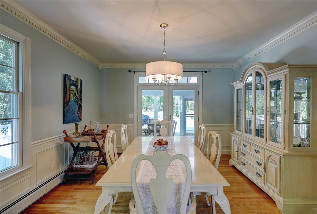 40 Chapin Road Barrington, RI 02806 - Photo 9 of 43 Gallery Image 9