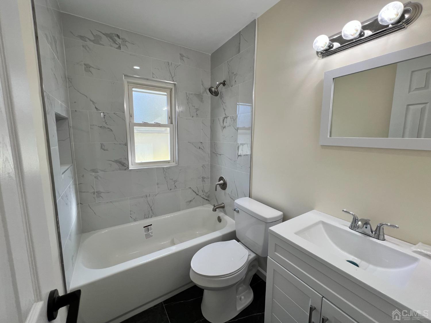 21 Kendall Road Kendall Park, NJ 08824 - Photo 13 of 16 Gallery Image 13