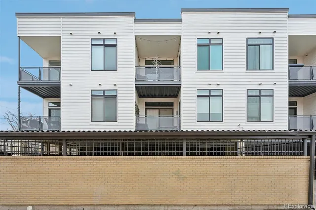 $330,000 | 336 East 1st Avenue, Unit 207, Denver, CO 80203