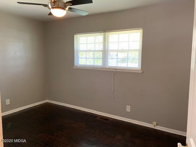 1328 Lake Valley Road Macon, GA 31210 - Photo 10 of 18 bedroom 2