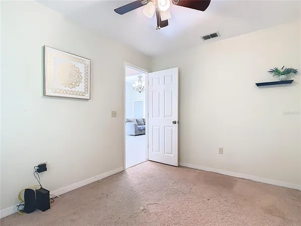 $269,900 | 909 Valentina Drive, Dundee, FL 33838