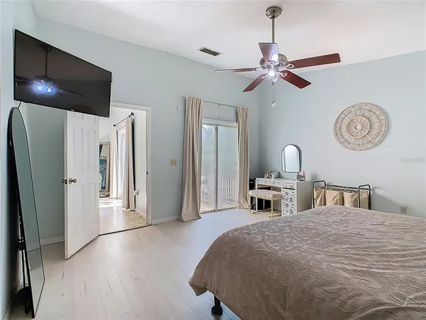 $269,900 | 909 Valentina Drive, Dundee, FL 33838