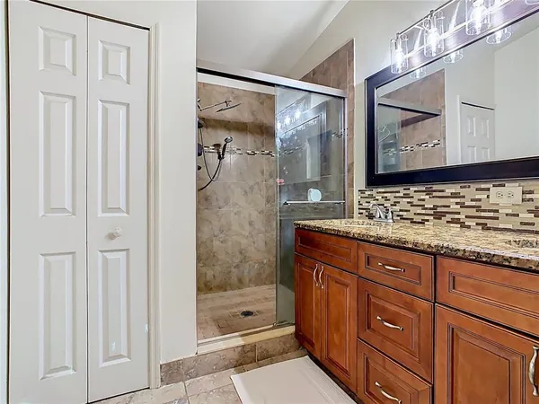 $269,900 | 909 Valentina Drive, Dundee, FL 33838