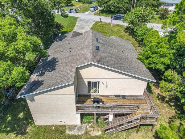 $269,900 | 909 Valentina Drive, Dundee, FL 33838