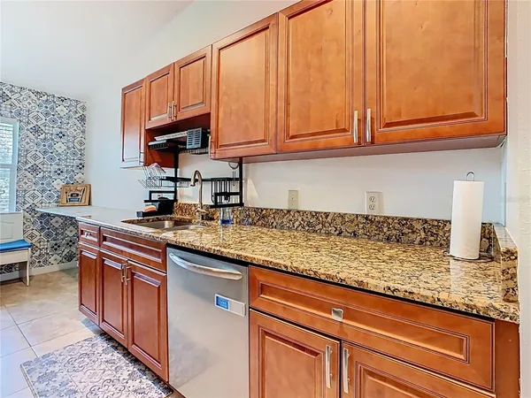 $269,900 | 909 Valentina Drive, Dundee, FL 33838