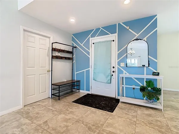 $269,900 | 909 Valentina Drive, Dundee, FL 33838