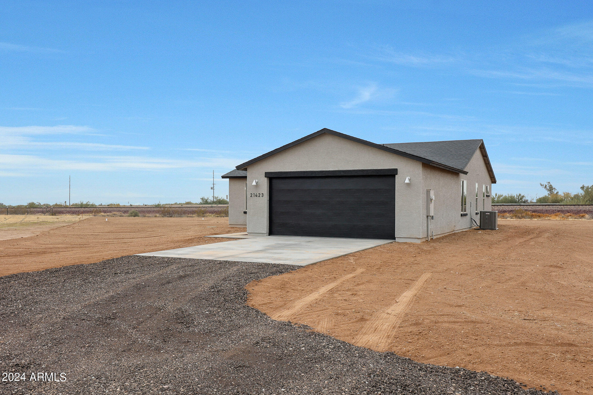 21423 West Sleepy Ranch Road Wittmann, AZ 85361 - Photo 9 of 29 A (4)