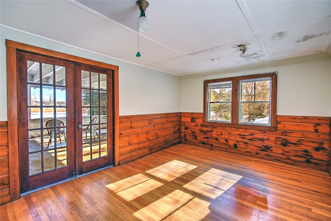 74 Adams Point Road Barrington, RI 02806 - Photo 16 of 37