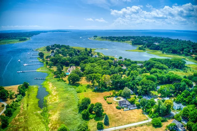 $1,279,000 | 74 Adams Point Road, Barrington, RI 02806