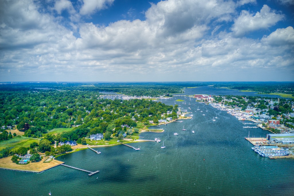 74 Adams Point Road Barrington, RI 02806 - Photo 2 of 37