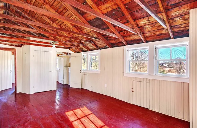 $1,279,000 | 74 Adams Point Road, Barrington, RI 02806