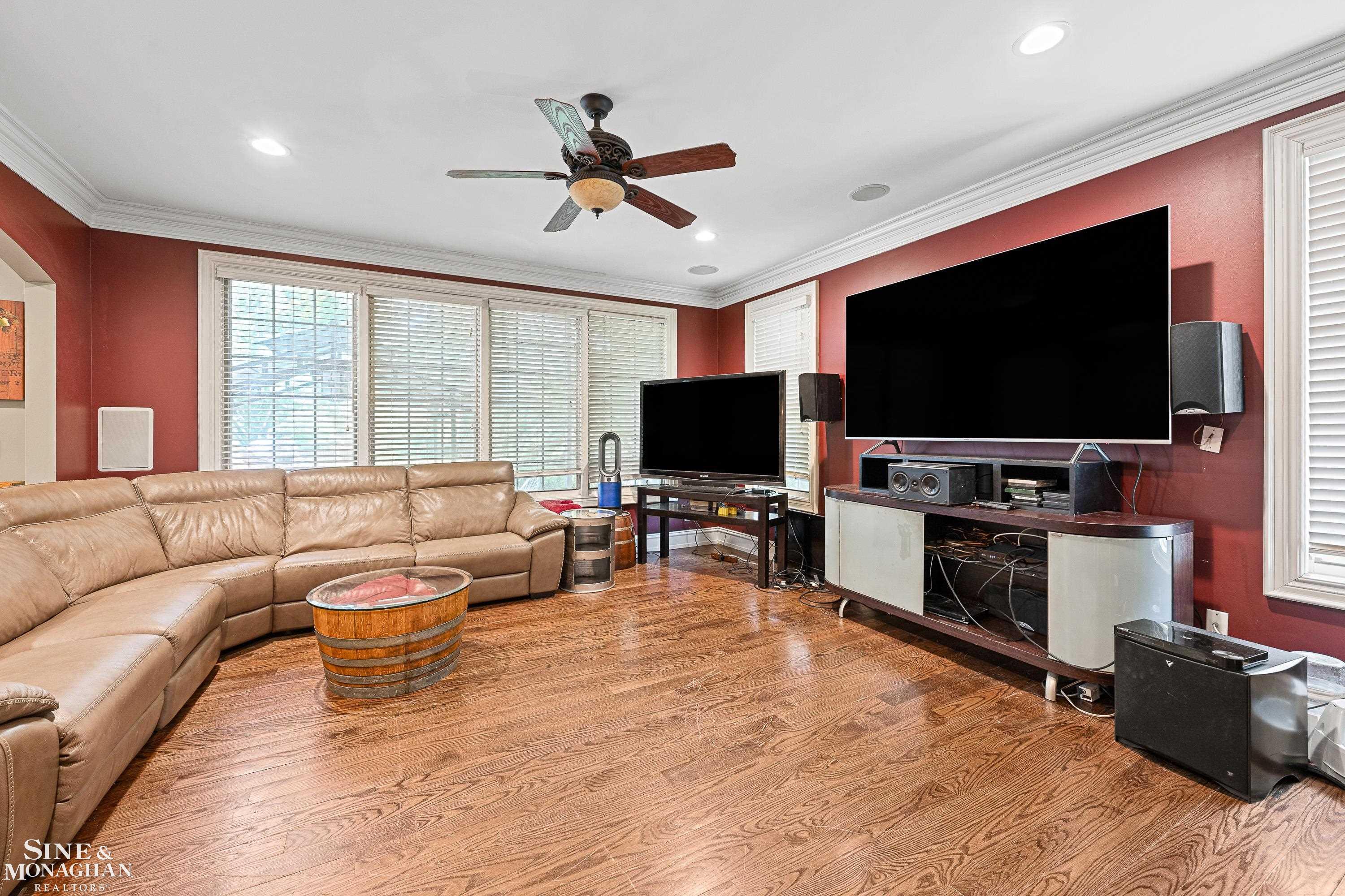 1036 Whittier Road Grosse Pointe Park, MI 48230 - Photo 16 of 48