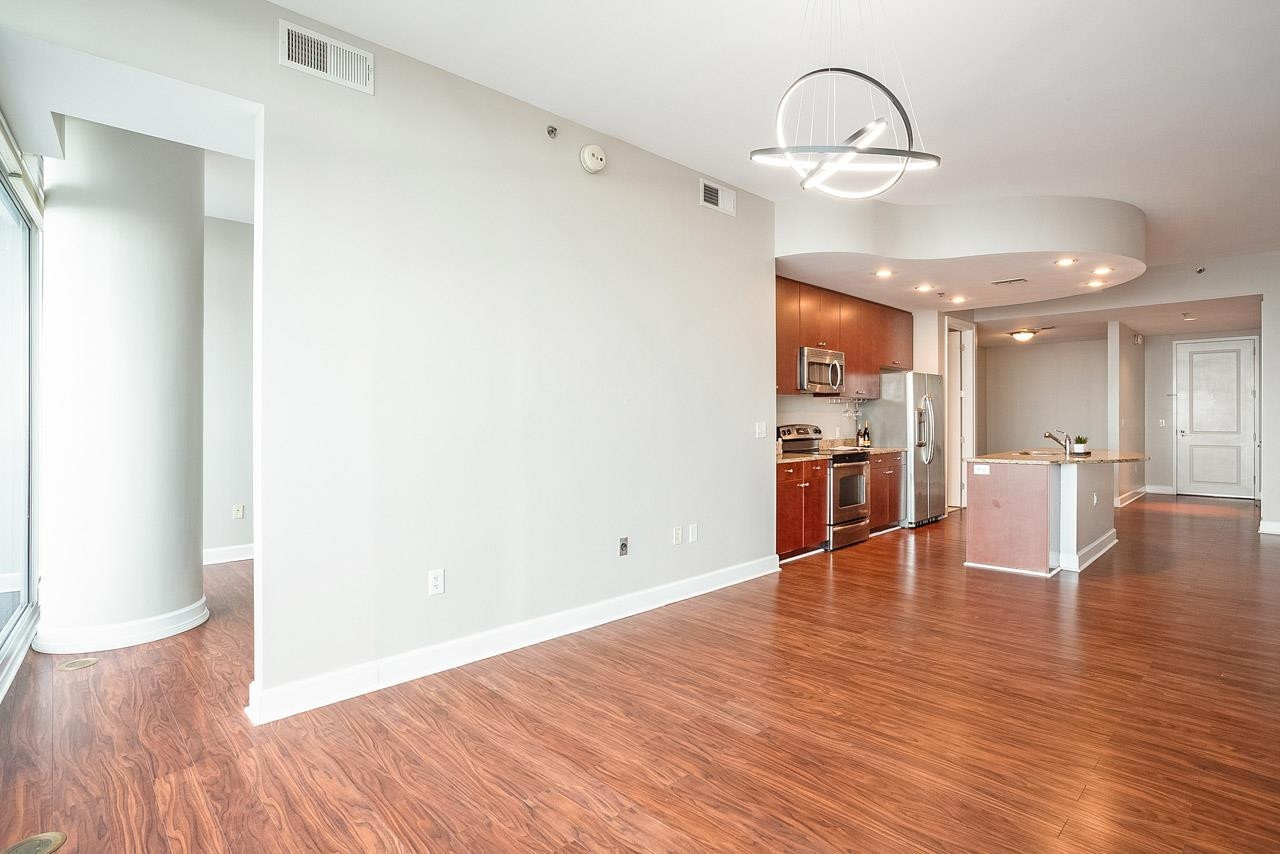 301 Fayetteville Street, Unit 2511 Raleigh, NC 27601 - Photo 18 of 36 Photo 18