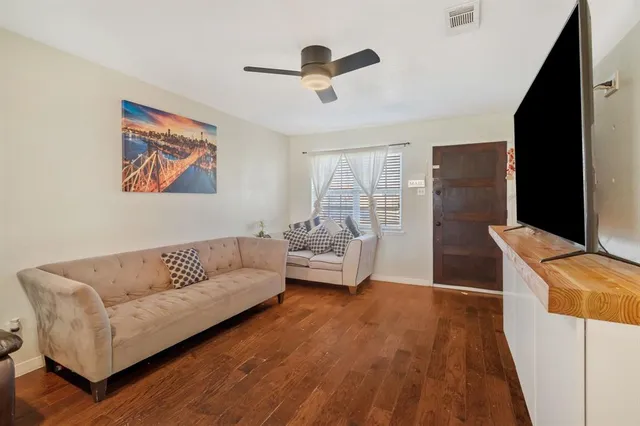 $289,000 | 2320 Meadow Lark, Irving, TX 75060