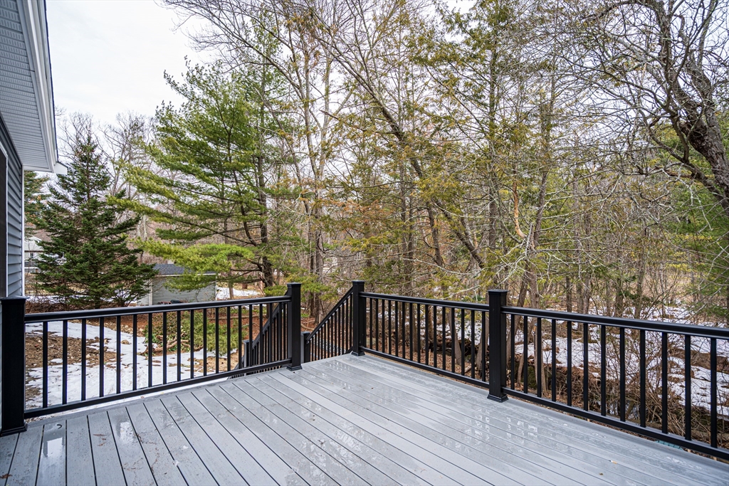35 Homestead Road Lynnfield, MA 01940 - Photo 35 of 38 Gallery Image 35