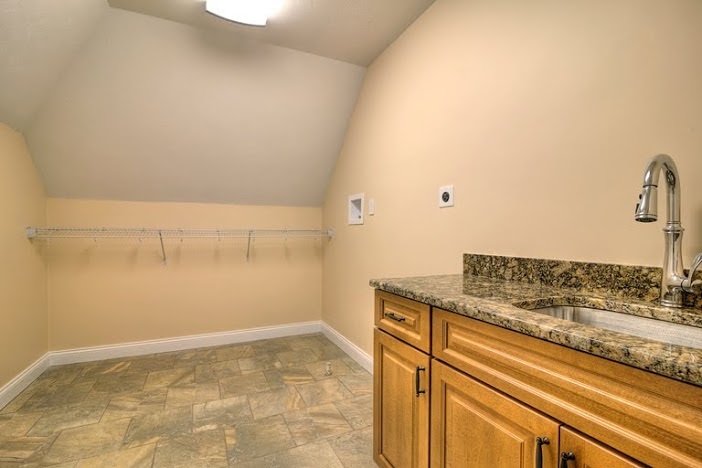 48 Stanwood Road Salem, NH 03079 - Photo 16 of 17 Gallery Image 16