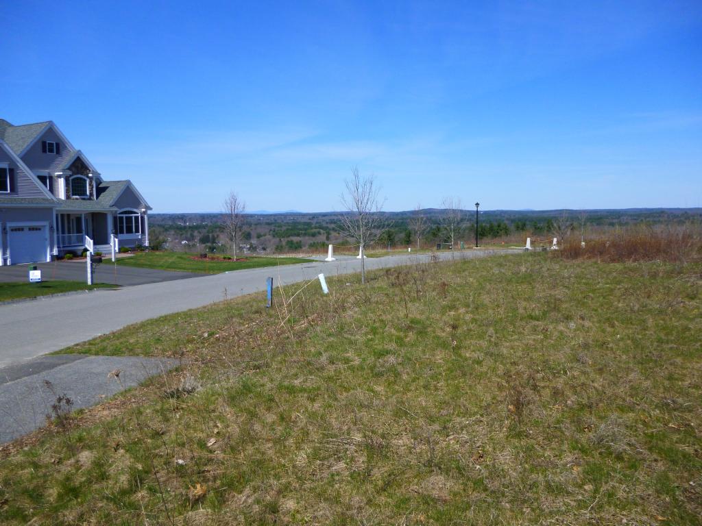 48 Stanwood Road Salem, NH 03079 - Photo 6 of 17 Gallery Image 6