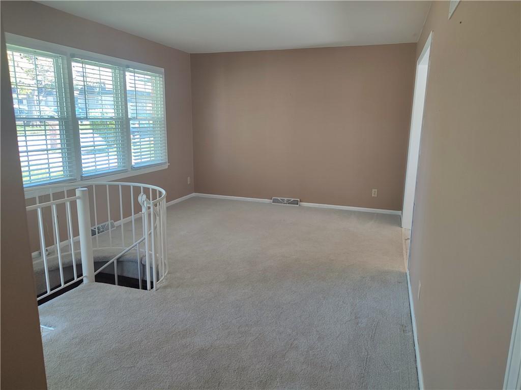 7009 Northwest 80th Street Kansas City, MO 64152 - Photo 7 of 21