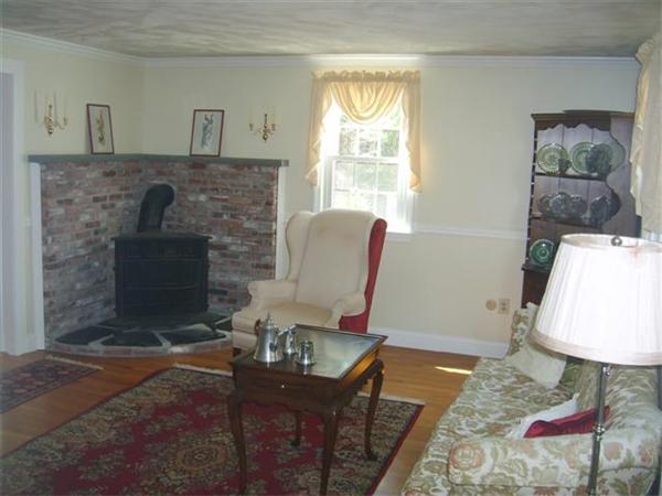 14 Heath Road Merrimac, MA 01860 - Photo 15 of 20