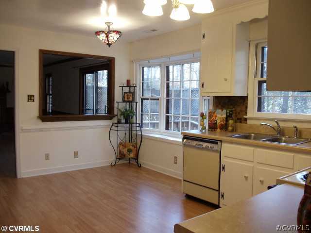 13614 Hunts Bridge Road Midlothian, VA 23112 - Photo 3 of 23 a room with sink and mirror