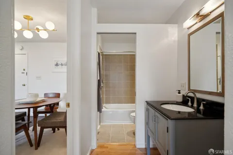 $649,900 | 5320 Diamond Heights Boulevard, Unit 305K, San Francisco, CA 94131