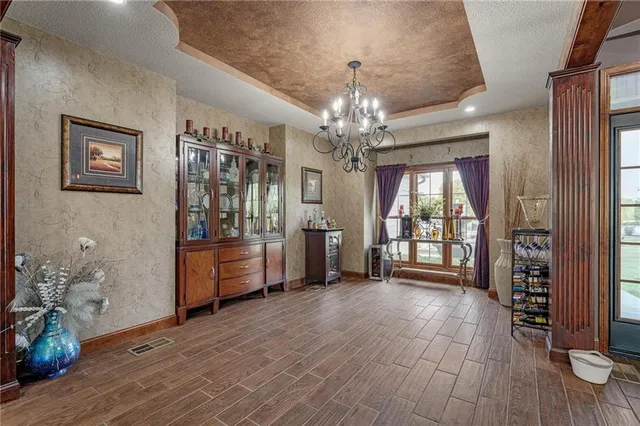 $1,200,000 | 34805 East Colbern Road, Lone Jack, MO 64070