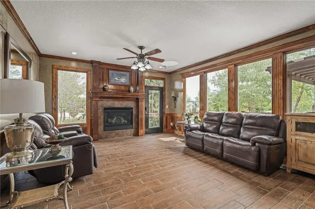 $1,200,000 | 34805 East Colbern Road, Lone Jack, MO 64070