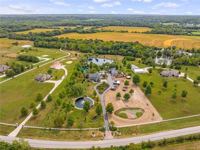 $1,200,000 | 34805 East Colbern Road, Lone Jack, MO 64070