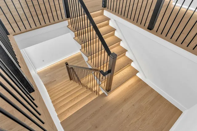 $2,099,000 | 447 Hillside Avenue, Needham, MA 02494