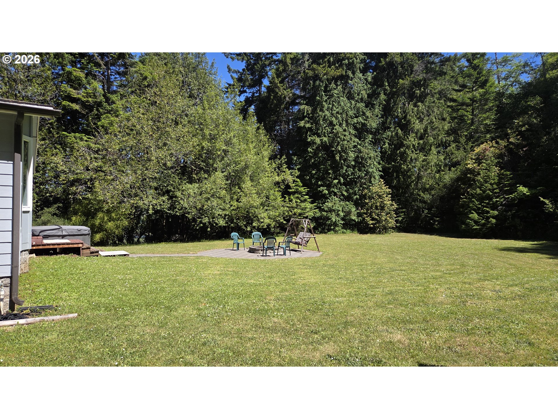 30245 Hummingbird Hill Road Gold Beach, OR 97444 - Photo 4 of 47