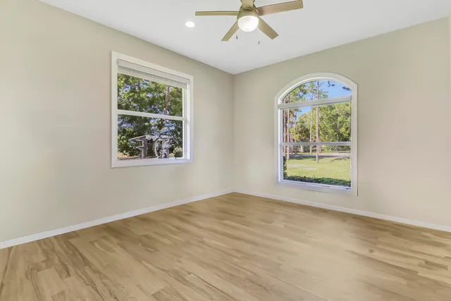a view of empty room with window