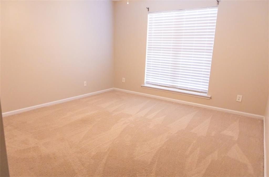 28 Papershell Drive Fort Valley, GA 31030 - Photo 29 of 64 an empty room with a window