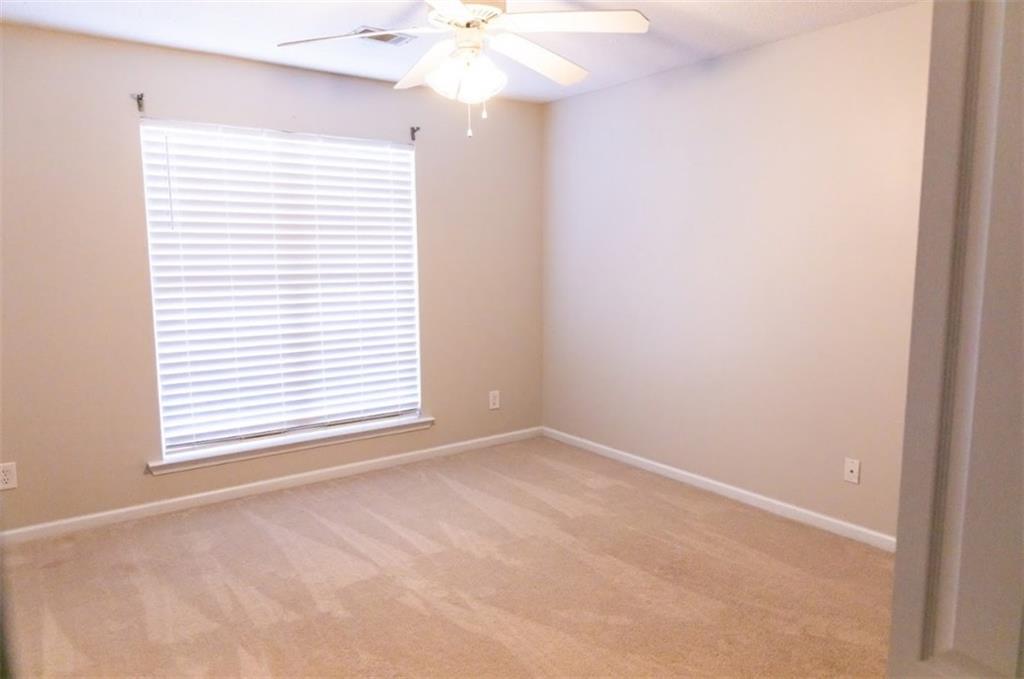 28 Papershell Drive Fort Valley, GA 31030 - Photo 33 of 64 an empty room with a window