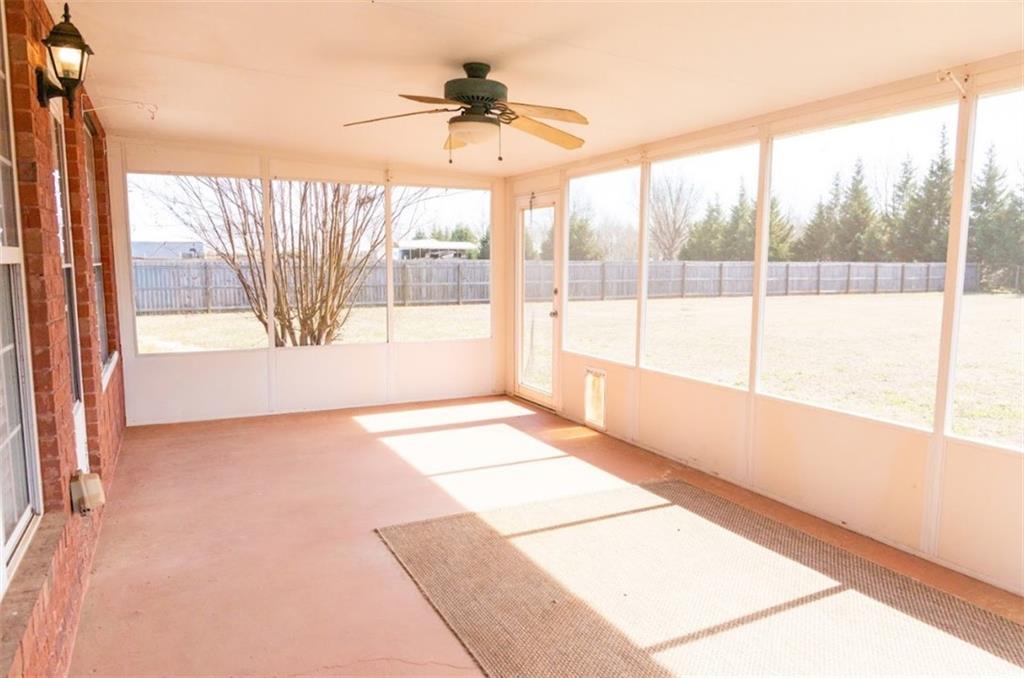 28 Papershell Drive Fort Valley, GA 31030 - Photo 61 of 64 a view of an empty room and window