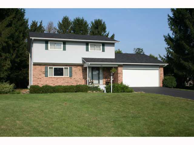 863 Cummington Road Columbus, OH 43213 - Photo 1 of 18 Gallery Image 1