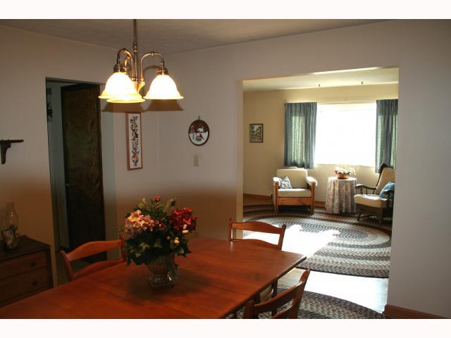 863 Cummington Road Columbus, OH 43213 - Photo 6 of 18 Gallery Image 6