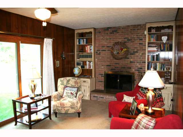 863 Cummington Road Columbus, OH 43213 - Photo 10 of 18 Gallery Image 10