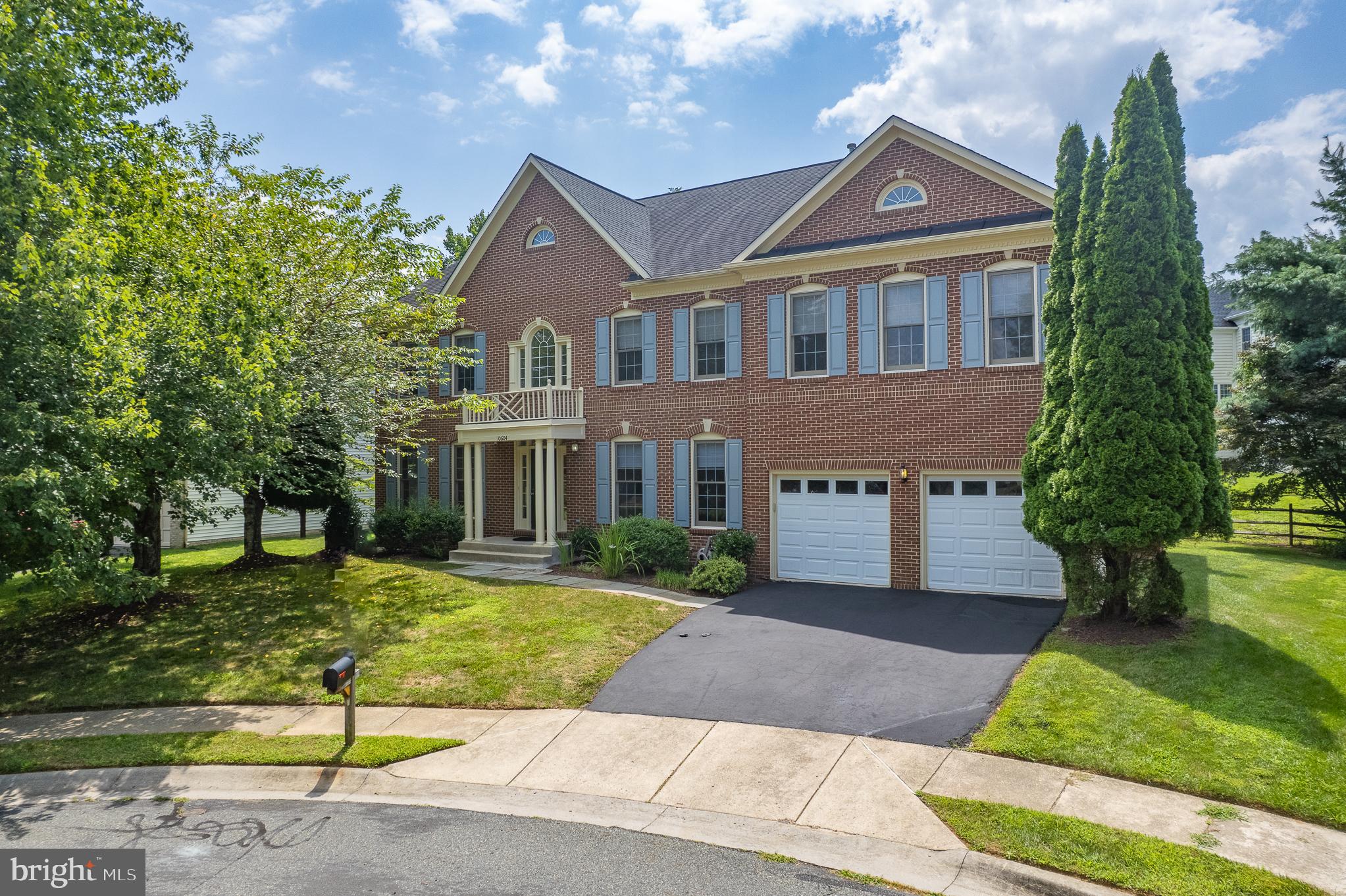 10604 Maplecrest Lane Potomac, MD 20854 - Photo 1 of 81