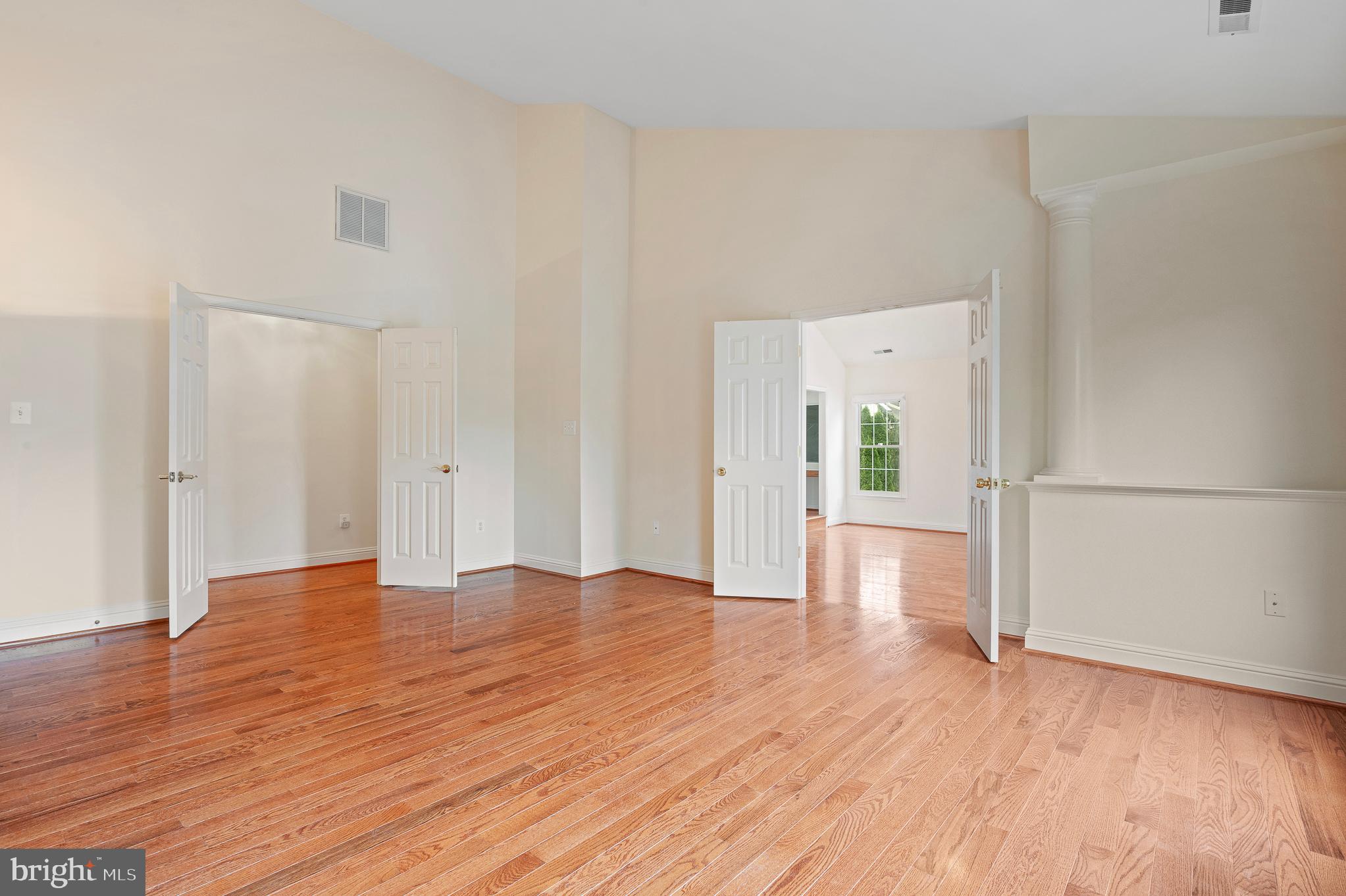 10604 Maplecrest Lane Potomac, MD 20854 - Photo 28 of 81 MB