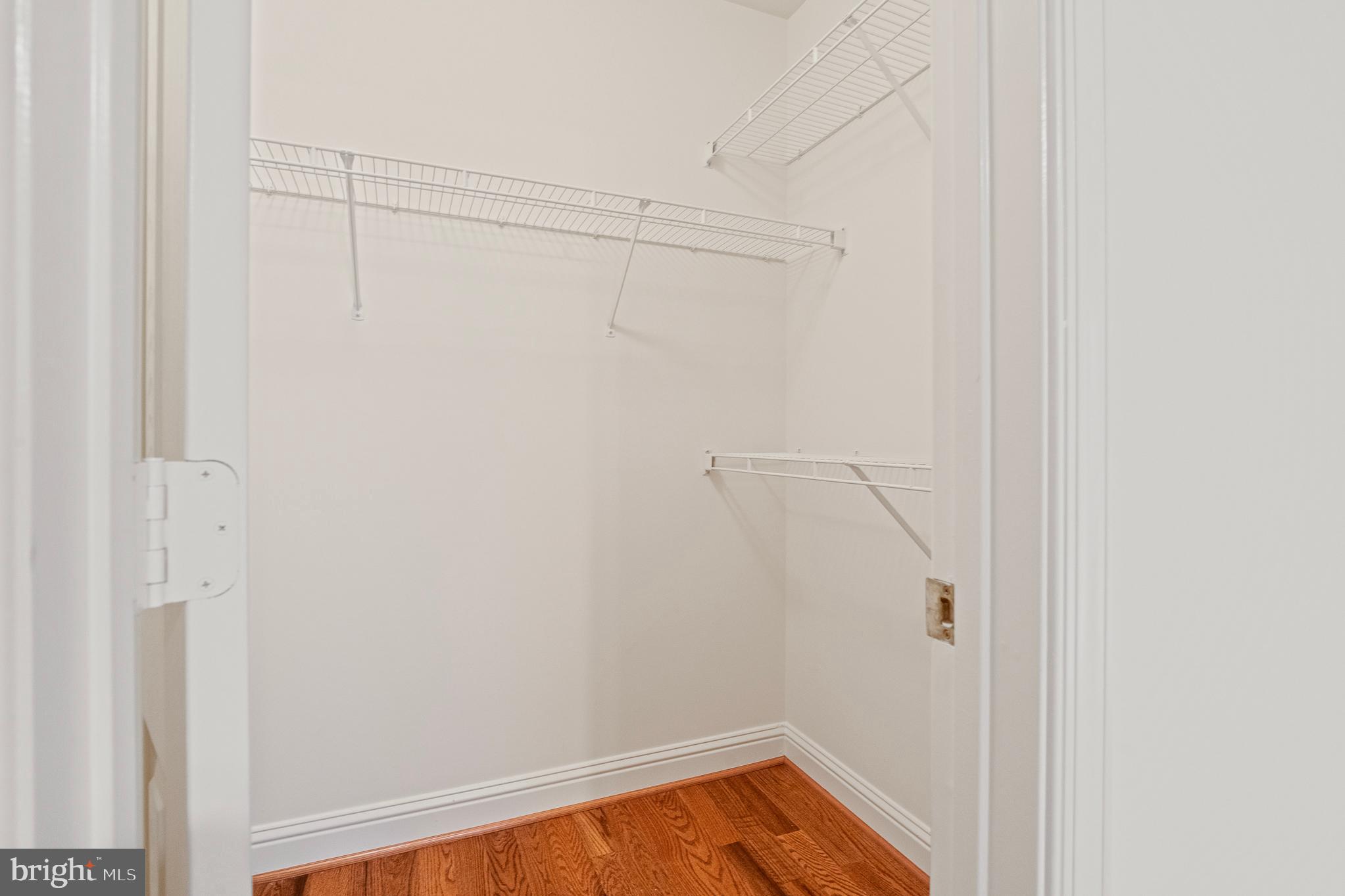 10604 Maplecrest Lane Potomac, MD 20854 - Photo 36 of 81 MB closet