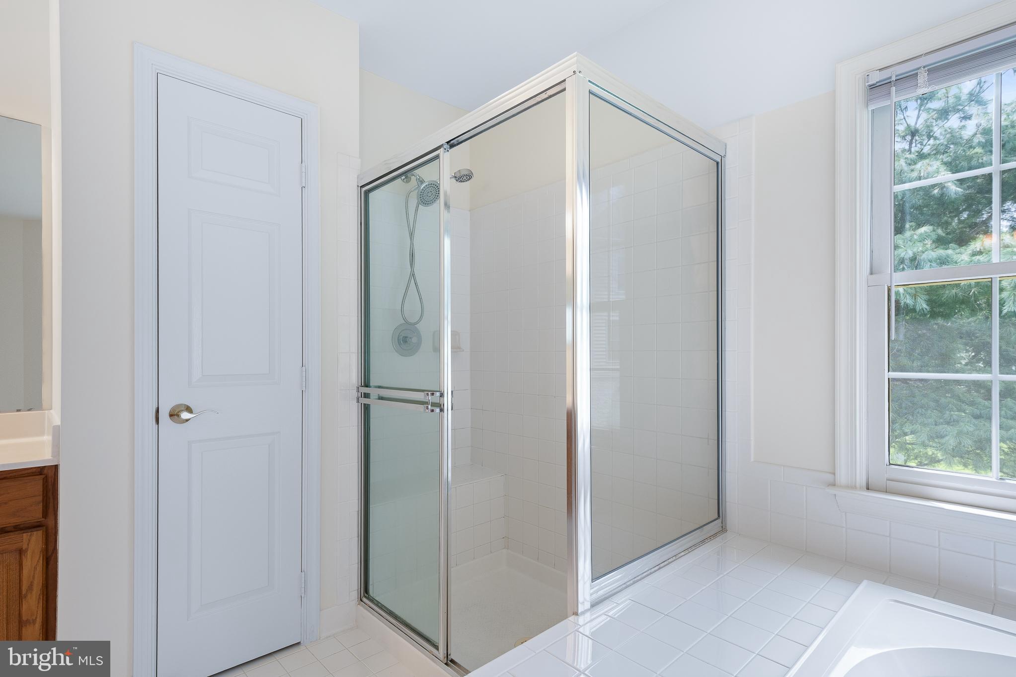 10604 Maplecrest Lane Potomac, MD 20854 - Photo 41 of 81