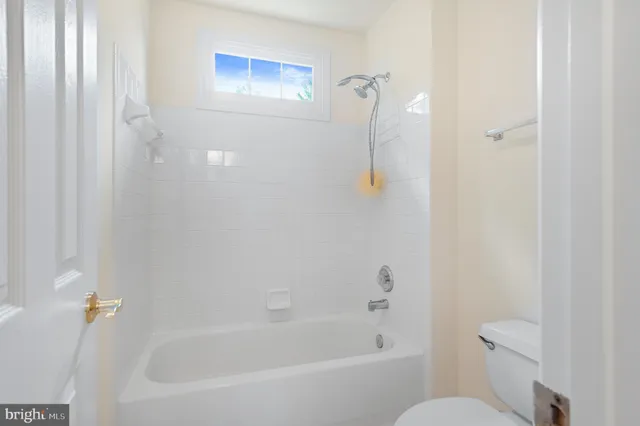 $1,470,000 | 10604 Maplecrest Lane, Potomac, MD 20854